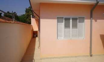 Imagem 6: Térrea para venda tem 140 metros quadrados com 3 quartos em Jardim Jacinto - Jacareí - SP