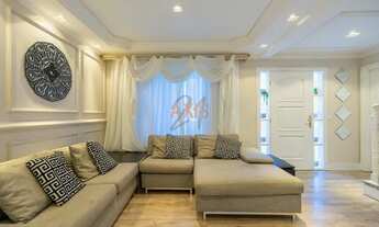 Imagem 4: Casa encantadora em Santa Felicidade, em condomínio fechado!