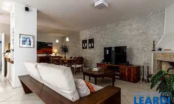 Imagem 3: CASA ASSOBRADADA - VILA NOVA CONCEIÇÃO - SP