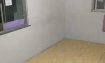 Imagem 3: Aluga se uma Kitnet em Benfica ! Ótima localização! Barato !