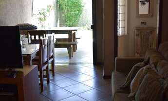 Imagem 4: Casa para venda tem 156 metros quadrados com 3 quartos em Vila Rica - Pindamonhangaba - SP