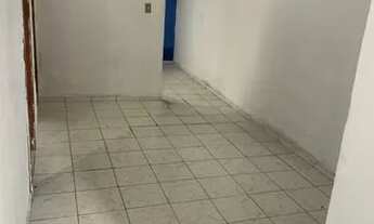 Imagem 4: ALUGUEL DE CASA Casa com 2 dormitórios