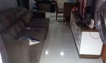 Imagem 3: Casa 2 Quartos toda porcelanato