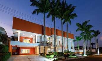 Imagem 2: Casa de condomínio para venda com 2130 metros quadrados com 8 quartos