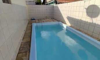 Imagem 5: Linda casa com piscina nos Bancários! Entre já em contato!