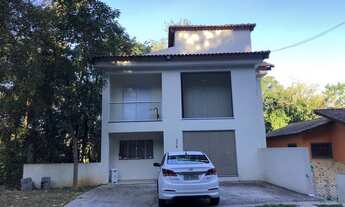 Imagem: Sobrado para venda tem 100 metros quadrados