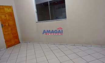 Imagem 2: São José dos Campos - Casa Padrão - Jardim Nova Flórida