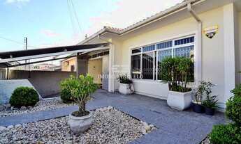 Imagem: Espaçosa casa de 03 dormitórios em São