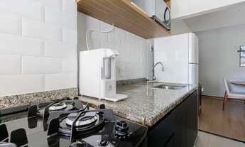 Imagem 5: Apartamento mibiliado, com varanda, 2 quartos, 1 vaga, varanda e infra estrutura