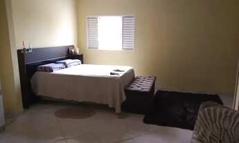 Imagem 3: Casa para venda possui 110 metros quadrados com 1 quarto em Embau - Cachoeira Paulista - S