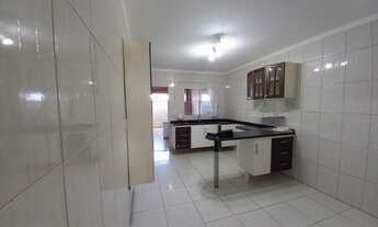 Imagem 3: Sobrado para Venda em São Paulo, Cidade Líder, 3 dormitórios, 1 suíte, 2 banheiros, 2 vaga