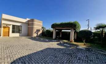 Imagem 3: Casa de condomínio térrea para aluguel possui 90m² com 3 quartos