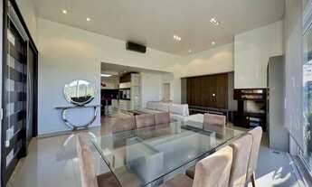 Imagem 6: Elegance Imóveis: Belíssima casa térrea com 3 suítes, totalmente mobiliada, em condomínio