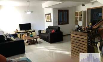 Imagem 2: Casa com 3 Quartos e 4 banheiros à Venda, 250 m²