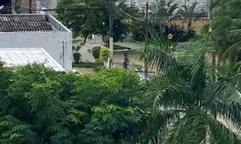 Imagem 2: Pertinho da quadra de Manaira, vista MAR