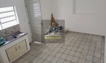 Imagem 2: Quarto, sala e cozinha na Vila Brasilina