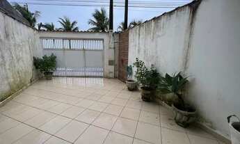 Imagem 2: Sobrado para venda possui 75 metros quadrados com 2 quartos em Guilhermina - Praia Grande