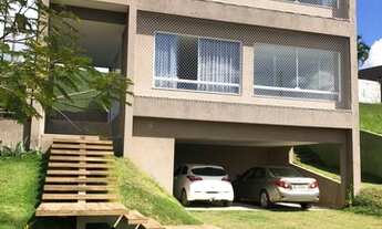 Imagem: Casa para venda tem 482 metros quadrados