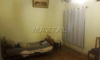 Imagem 6: Casa no Bairro do Bom Retiro, com três quartos, um banheiro, Dependências de Empregada