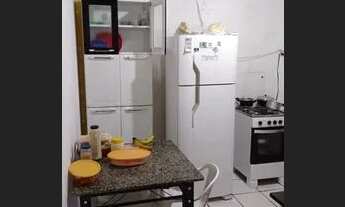 Imagem: AG06 VENDO CASA EM FEU ROSA COM 2 KITNET