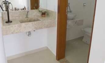 Imagem 5: Casa de condomínio sobrado para venda possui 884 metros quadrados com 5 quartos