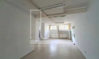 Imagem 5: CASA PARA ALUGUEL COMERCIAL NO JARDIM GUEDALA, COM 6 SALAS, 2 LOJAS E 7 VAGAS, SÃO PAULO