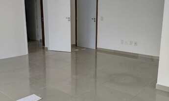 Imagem 8: Vendo duas salas geminadas no The Plaza Business Center, Ilha do Leite andar alto, pronta