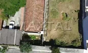 Imagem 6: Terreno residencial no bairro Vila Irmãos Arnoni com 347m², plano, murado e asfaltado