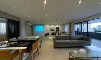 Imagem 3: Apartamento para venda com 237 metros quadrados com 4 quartos em Guararapes - Fortaleza