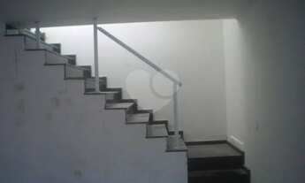 Imagem 3: Casa à venda no Tucuruvi - 3 suítes e 4 vagas de garagem