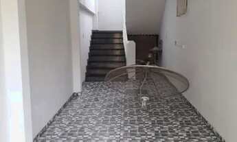 Imagem 4: Tipo casa 1º andar ampla clara ótimo imóvel escritura em dia