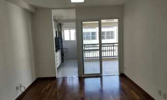 Imagem 5: Excelente apartamento com 2 dormitórios sendo uma suíte, uma vaga na garagem sala com saca