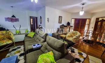 Imagem 2: Casa de rua - / Residencial / Jardim Leonor