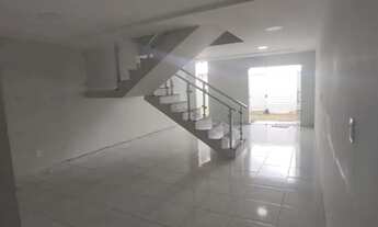 Imagem: Linda Casa Duplex, no Severiano Moraes Filho