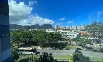 Imagem 6: SALA NO EDIFÍCIO BARRA BUSINESS COM RECEPÇÃO, BANHEIRO E VAGA DE GARAGEM NA BARRA DA TIJUC