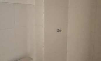 Imagem 2: Imóvel para venda tem 54 metros quadrados com 2 quartos em Vista Alegre - São Gonçalo - RJ