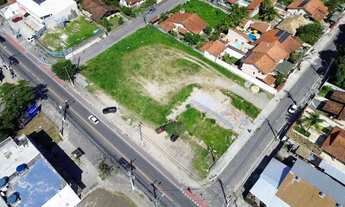 Imagem: Terreno de 2.400 m² na Avenida Central