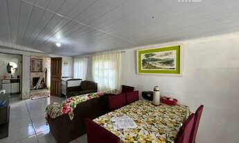 Imagem 3: Duas casas em um terreno