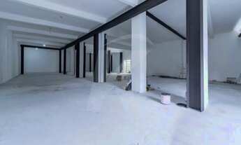 Imagem 7: Loja comercial com 420 m², com 02 banheiros