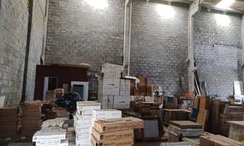 Imagem 3: Galpão Para Venda 600 Metros na Aruana