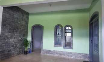 Imagem 2: VENDE-SE CASA TRIPLEX 3 SUITES, 2BANHEIROS, TERRAÇO E GARAGEM- ED. PASSOS - MESQUITA - RJ