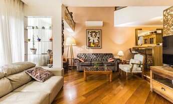 Imagem 7: Casa tipo sobrado, 3 dormitórios sendo uma suíte, 3 banheiros e 3 vagas, Bairro Jardim Sab