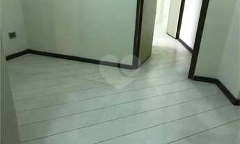 Imagem: Sala comercial à venda no condomínio Selimesther