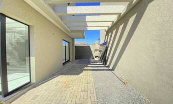 Imagem 4: Sobrado para venda tem 120 metros quadrados com 3 quartos em Boqueirão - Curitiba - PR