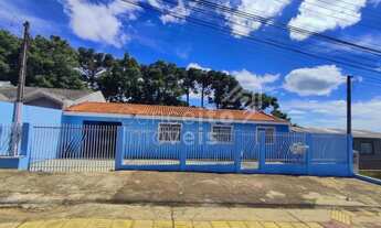 Imagem: Residência Com Amplo Terreno - Contorno