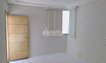 Imagem 3: Apartamento com 2 quartos sendo 1 suíte, disponível para locação no bairro Daniel Fonseca