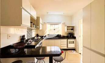 Imagem 7: Casa com 03 suítes à venda no condomínio Mansour