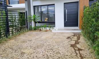 Imagem 2: Sobrado com 3 dormitórios, 1 suíte, bairro Igara/Canoas. Sobrado com 3 dormitórios, 1 suít