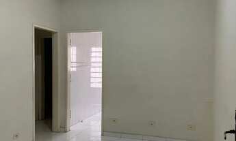 Imagem 3: Casa Térrea 2 dormitórios sendo 1 suite com edixulas nos fundos para locação em Taubate