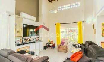 Imagem 2: Casa em Rua Doutor Galdino Nunes Vieira - Jardim Itu - Porto Alegre/RS